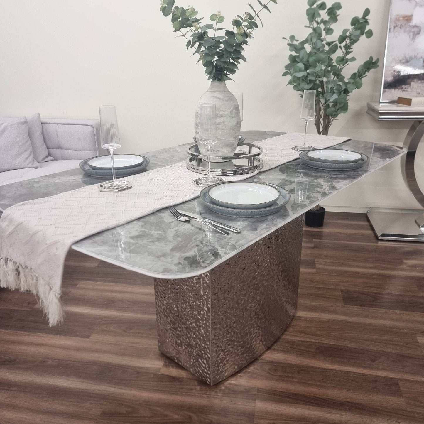 Roma Dining Table - Smartshopper-uk